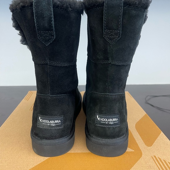 Koolaburra by UGG - Aribel Short - Picture 3 of 6